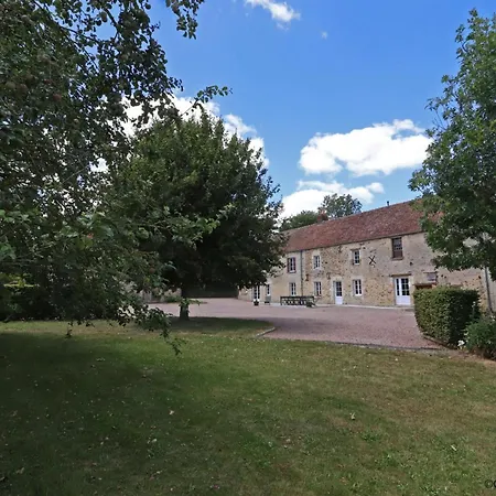 Holiday home Maison De Charme Avec Grand Jardin, Jeux Pour Enfants, Et Equipements Modernes A - Fr-1-497-137 Merri