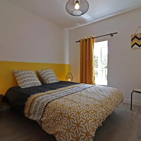 Charmante En Pierre Avec Wifi, Terrasse Et Jardin Clos - Fr-1-497-137 別荘 *