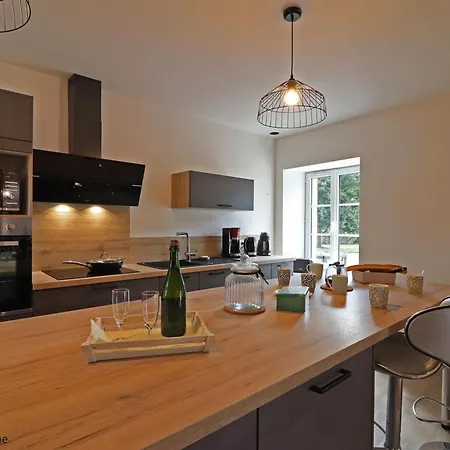 Charmante En Pierre Avec Wifi, Terrasse Et Jardin Clos - Fr-1-497-137 Lantställe