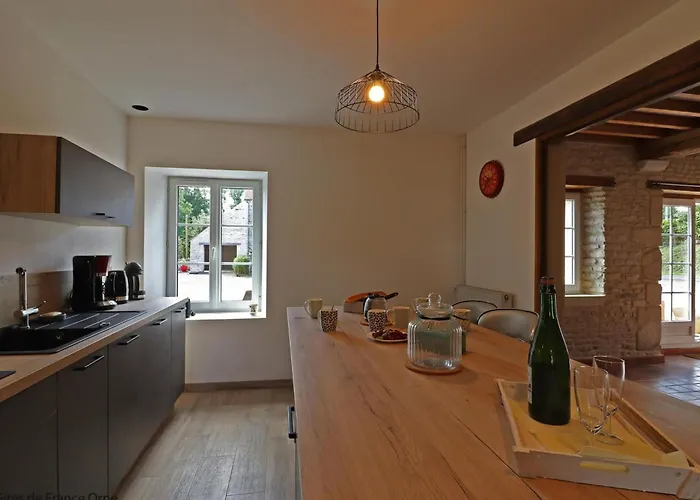 Charmante En Pierre Avec Wifi, Terrasse Et Jardin Clos - Fr-1-497-137 Hébergement de vacances Merri