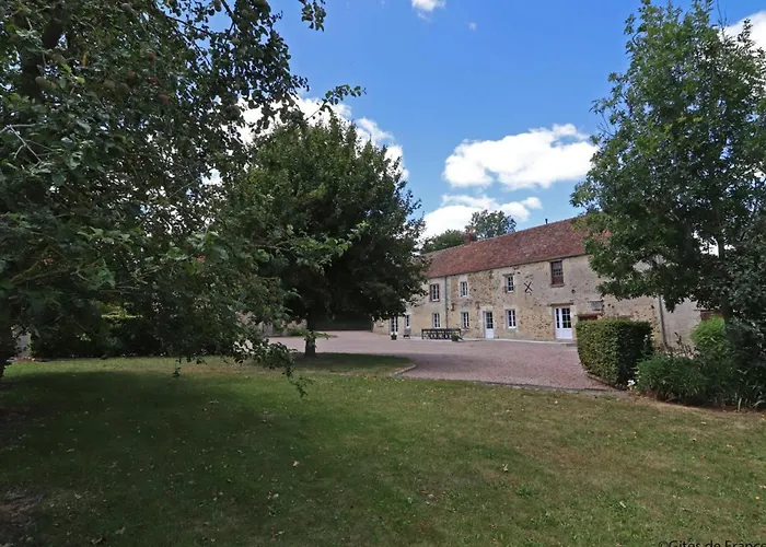 Charmante En Pierre Avec Wifi, Terrasse Et Jardin Clos - Fr-1-497-137